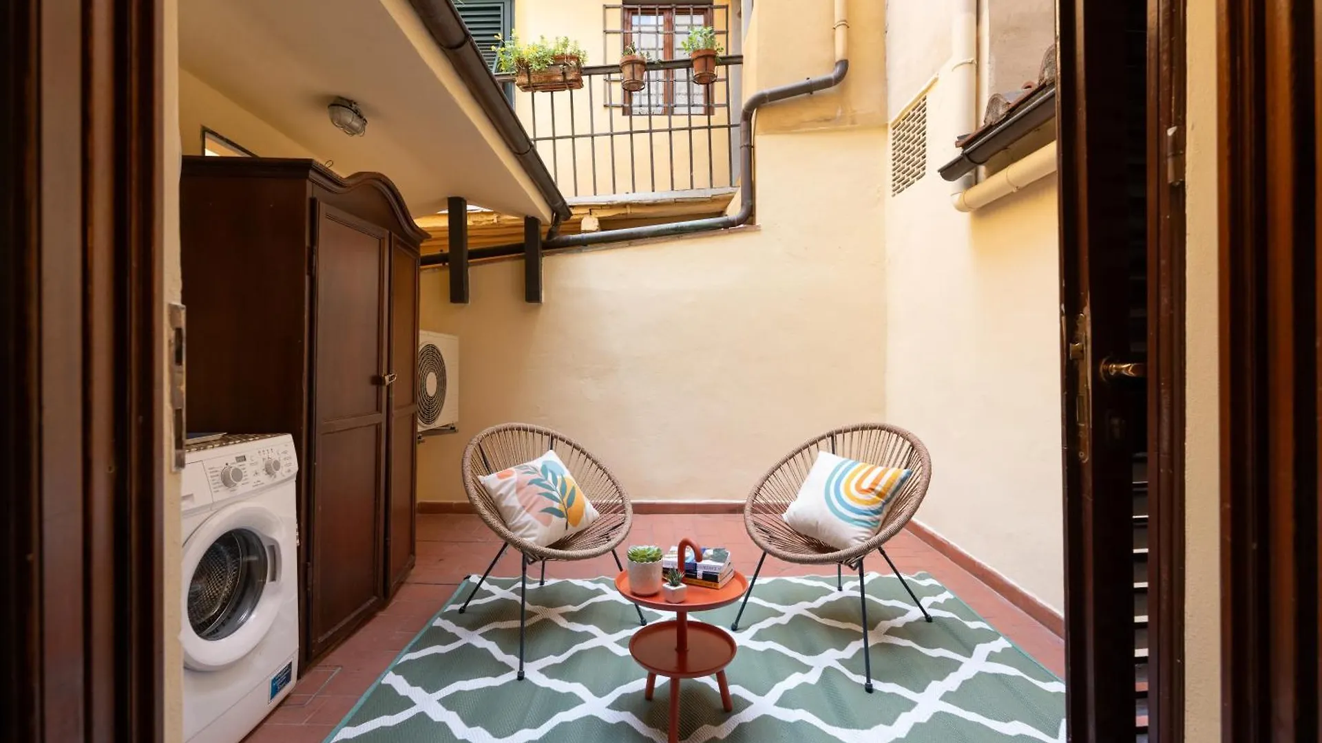 公寓 佛罗伦萨Keys Of Italy - San Frediano 38 - Monolocale Silenzioso In Oltrarno公寓 意大利